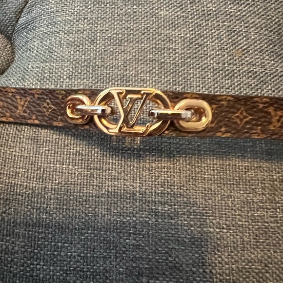 Louis Vuitton LV Everyday Bracelet - Picture 2 of 8